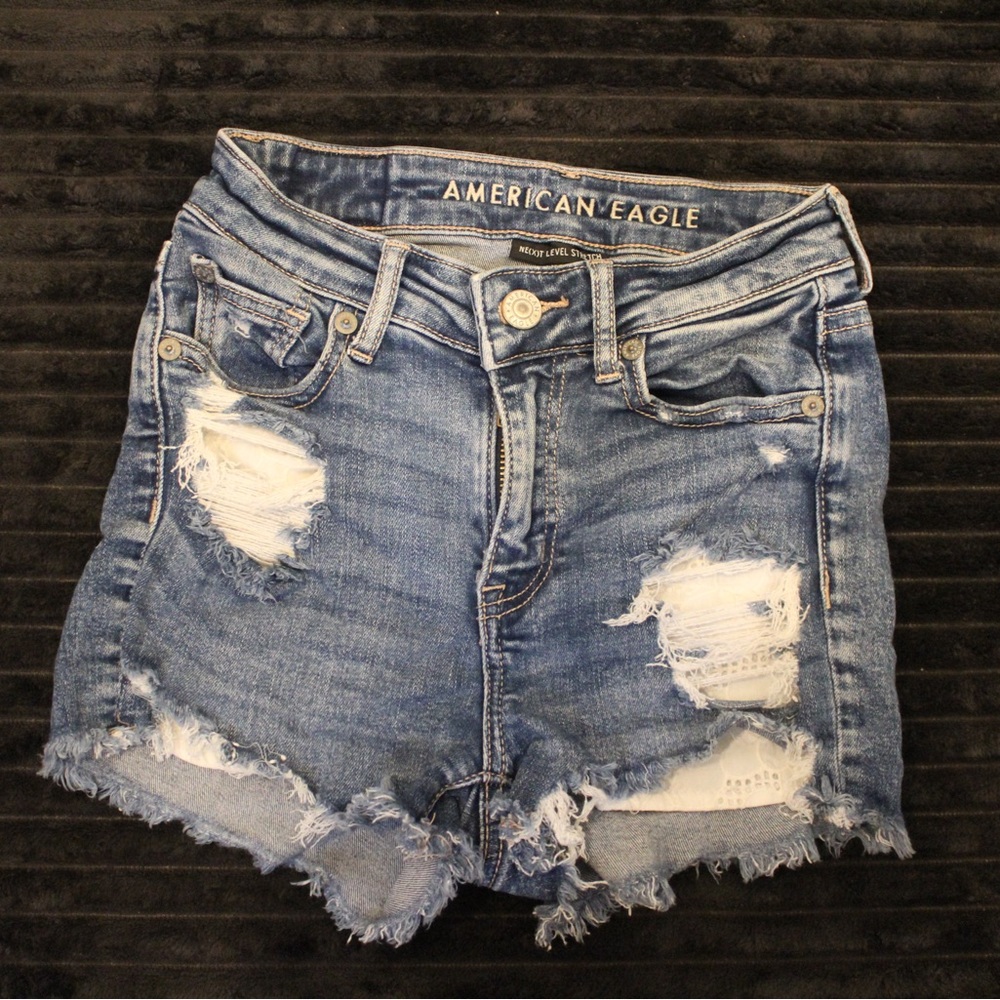 American Eagle Jean Shorts! (Stretchy, Size 000)